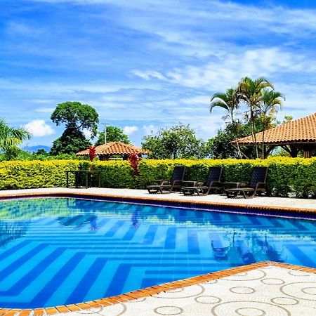 Hotel Campestre Cafe Tropical Кимбайя Экстерьер фото